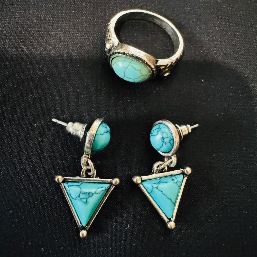Green triangle Ring and Earring Set